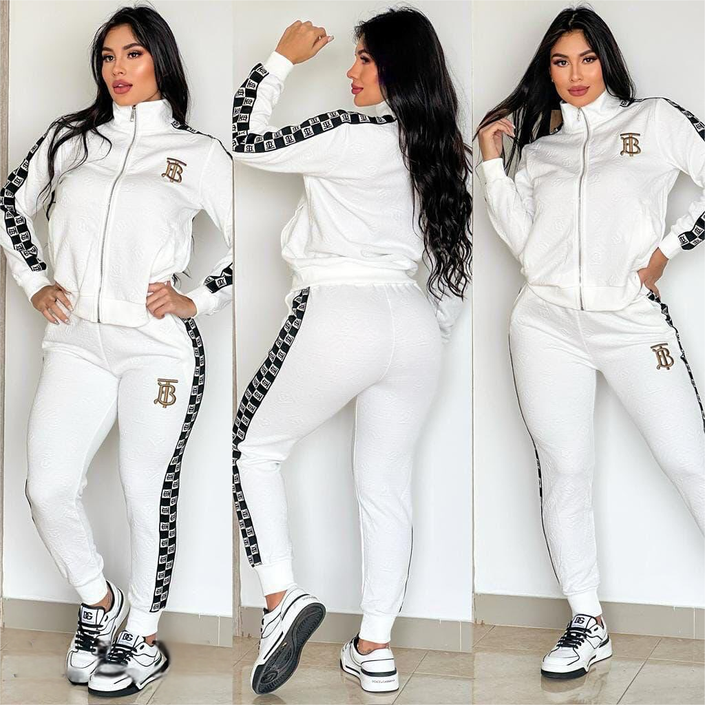 conjunto burberry premium: elegancia deportiva y sofisticación atemporal 🖤✨🧸 conjunto burberry premium: elegancia deportiva y sofisticación atemporal 🖤✨🧸