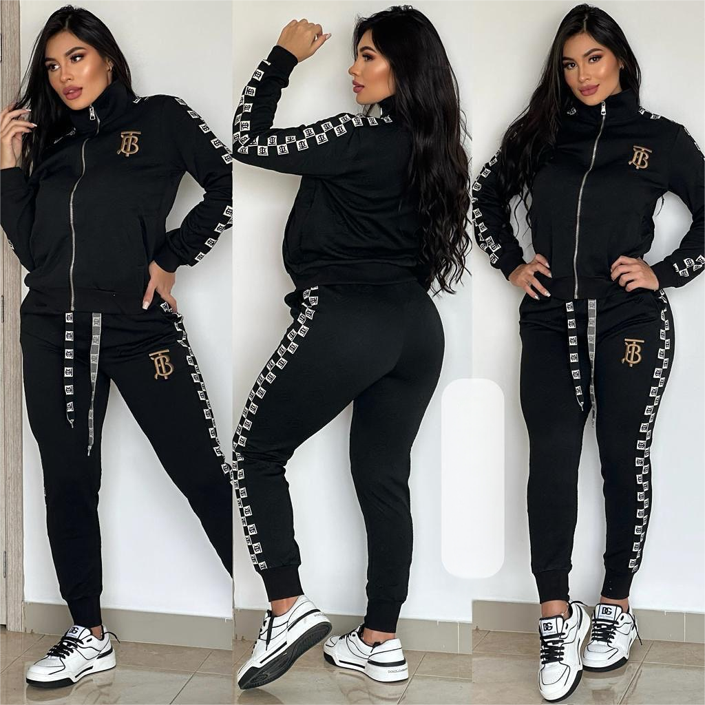 conjunto burberry premium: elegancia deportiva y sofisticación atemporal 🖤✨🧸 conjunto burberry premium: elegancia deportiva y sofisticación atemporal 🖤✨🧸