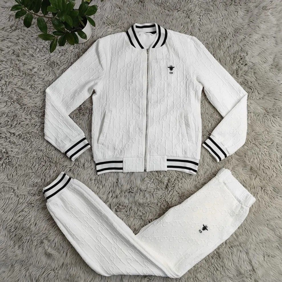 conjunto dior premium: sofisticación de lujo y distinción urbana 🖤✨🧸 conjunto dior premium: sofisticación de lujo y distinción urbana 🖤✨🧸
