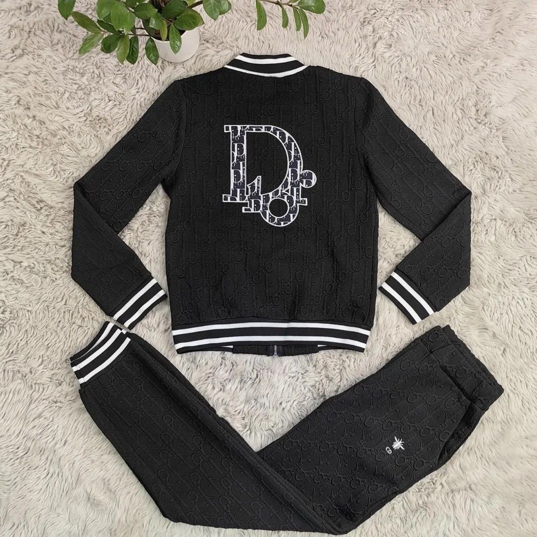 conjunto dior premium: sofisticación de lujo y distinción urbana 🖤✨🧸 conjunto dior premium: sofisticación de lujo y distinción urbana 🖤✨🧸