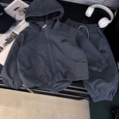 🖤✨ conjunto deportivo casual alo yoga: estilo urbano y minimalista 🌬️🏃‍♀️