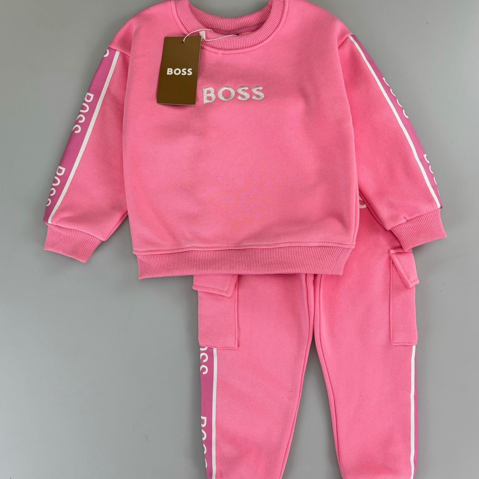 💕✨ conjunto deportivo infantil boss: estilo, comodidad y tendencia total 👑👟 💕✨ conjunto deportivo infantil boss: estilo, comodidad y tendencia total 👑👟