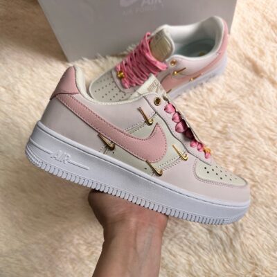 👟🌸 zapatillas nike air force 1 low "pink & metallic gold accents": estilo exclusivo y máxima tendencia ✨🤍