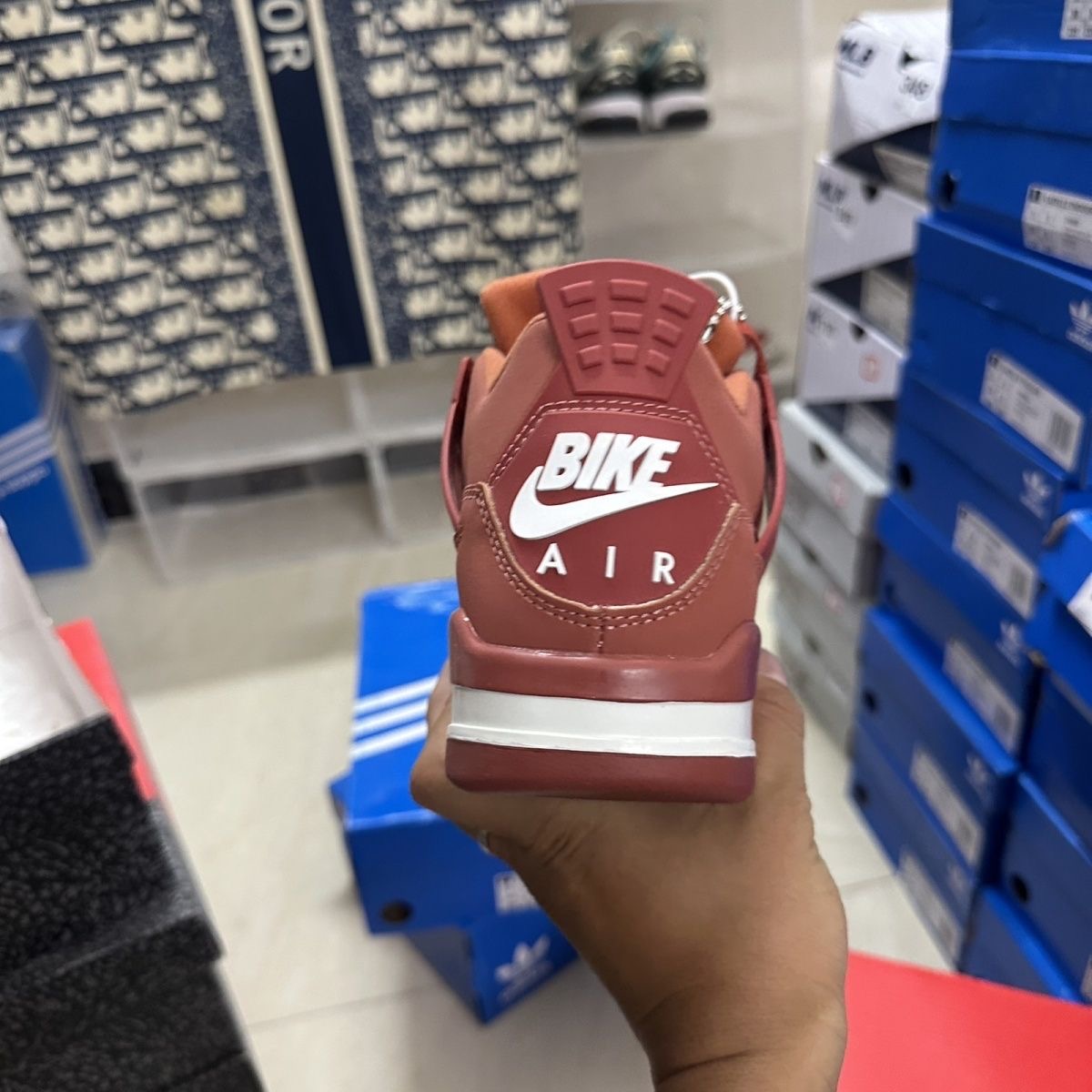 zapatillas nike jordan 4 retro "canyon rust / burdeos": estilo Único de alta gama 🧸✨ zapatillas nike jordan 4 retro "canyon rust / burdeos": estilo Único de alta gama 🧸✨
